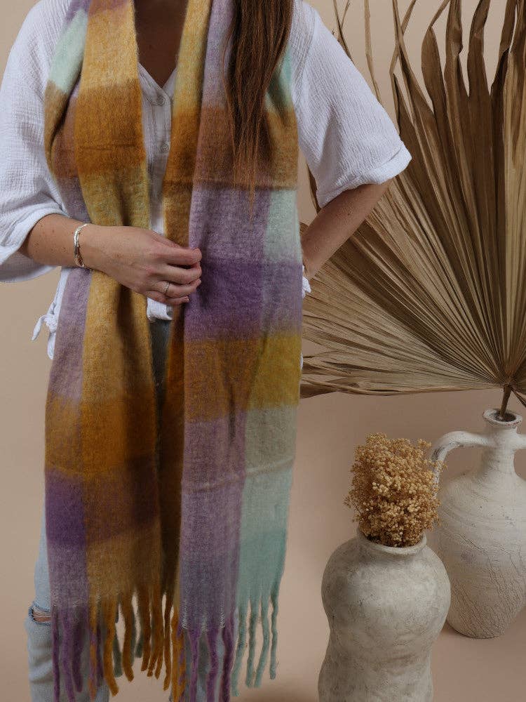 Fluffy Oversized Scarf - Alaska - Nectar