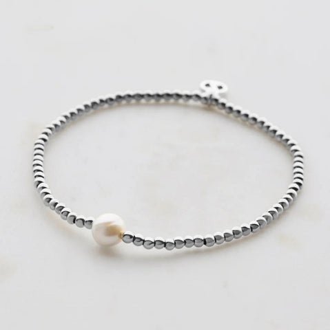 Lily Bracelet - Silver Pearl
