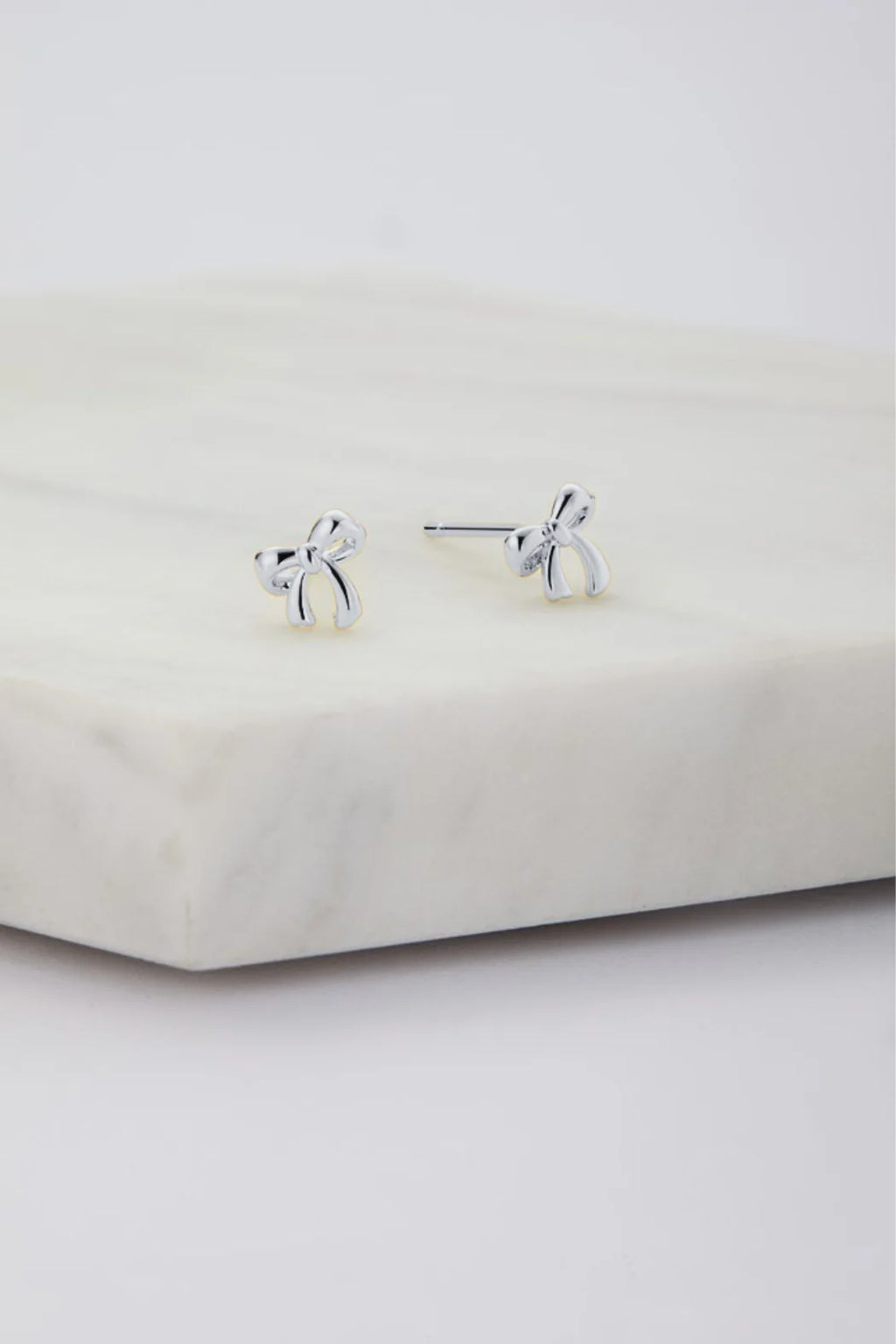 Charlotte Bow Stud Earring - SILVER