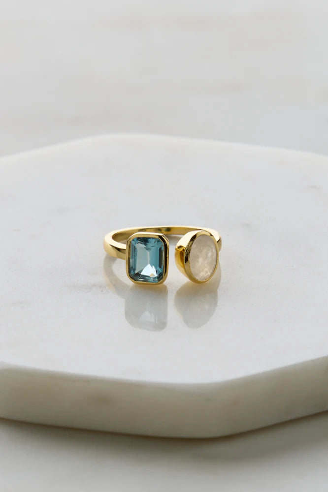 Skylar Ring Moonstone/Blue Topaz