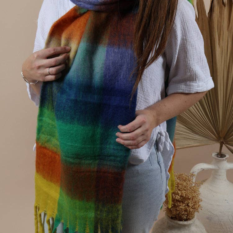 Fluffy Oversized Scarf - Alaska - Party