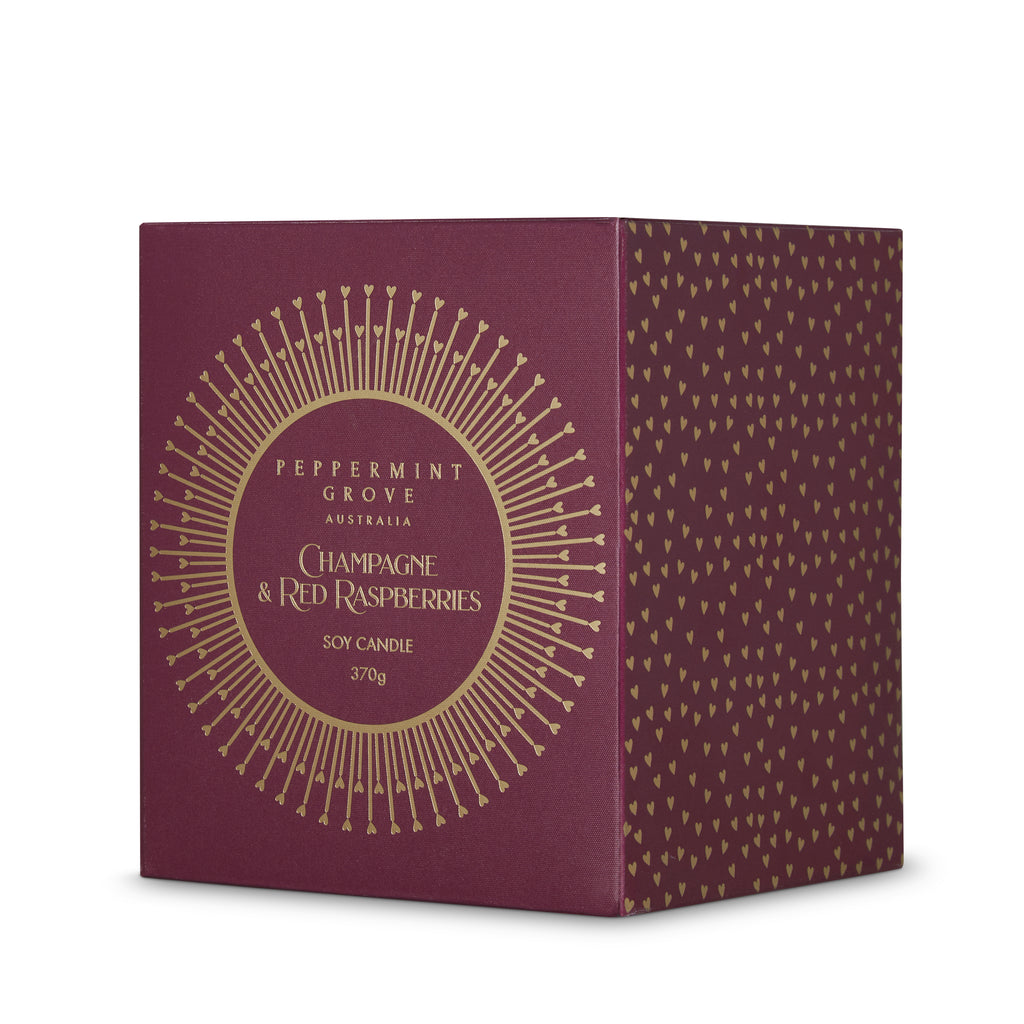 CHRISTMAS CANDLE - CHAMPAGNE & RED RASPBERRIES