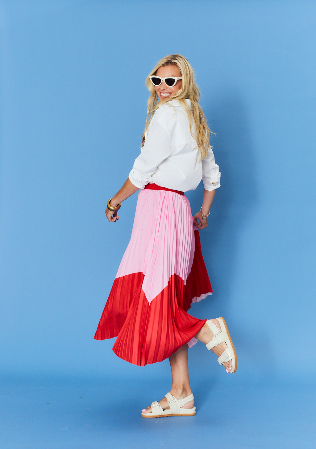 we are the others Lilian Pleat Skirt - Red Pink Wave