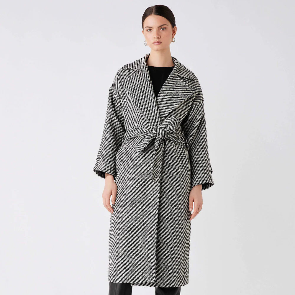 SOLO WRAP COAT - BLACK WHITE DIAGONAL