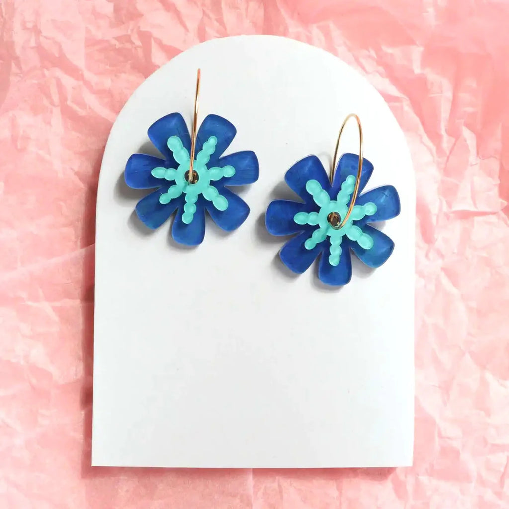 Frilly Flowers - Blues