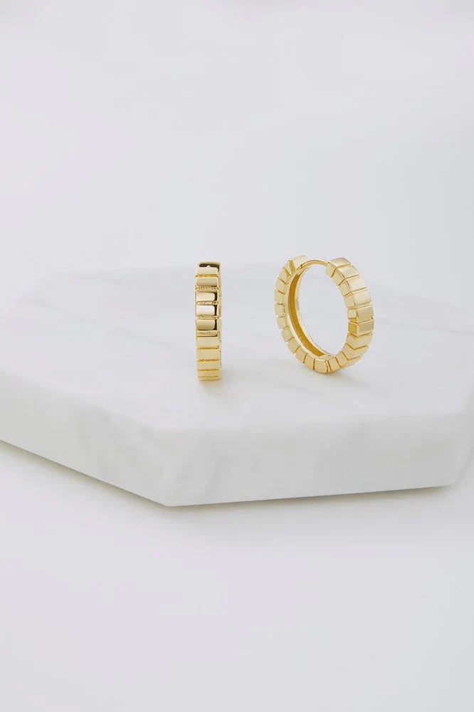 Willow Hoop - Gold