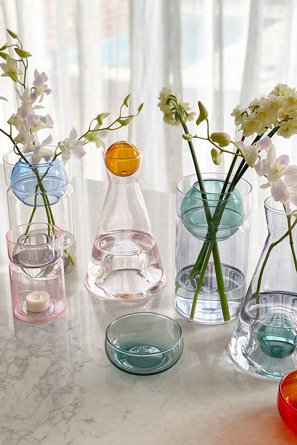 Fazeek Balance Vase - Clear + Blue