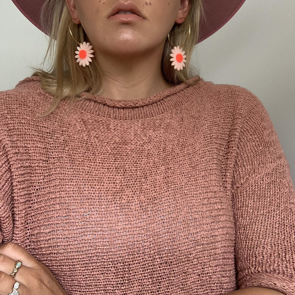Emeldo Daisy Earrings - Pink and Neon Red
