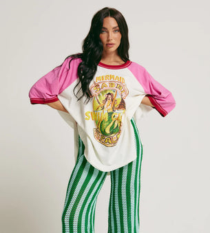 THE RAGLAN MERMAID SWIM CLUB TEE - PINK
