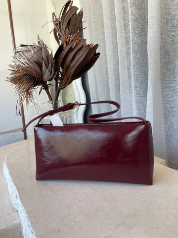 LIVIA SHOULDER BAG - DARK CHERRY