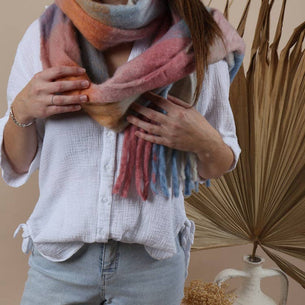 Fluffy Oversized Scarf - Alaska - Milkshake