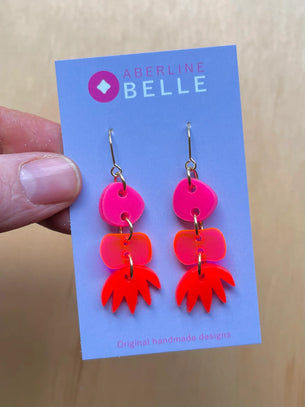 Zimmy // Acrylics // Hot Pink 01