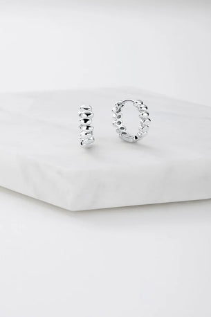 Bailey Huggie - Silver