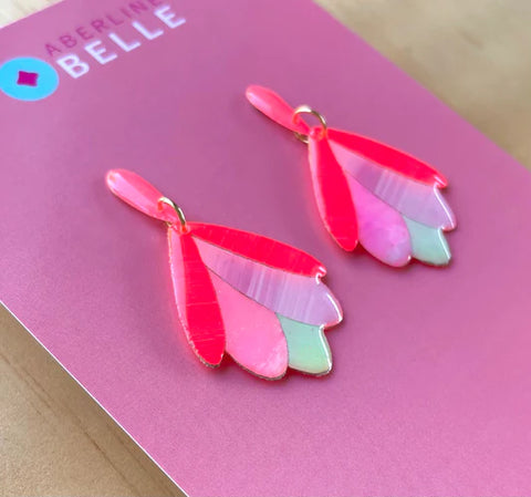 Lily // Belle // Red Pinks
