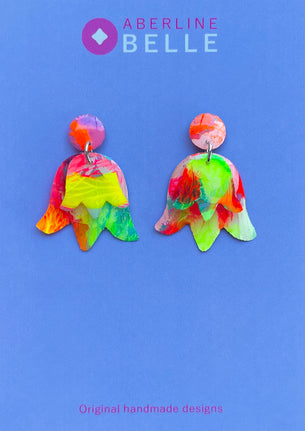 Lila // Belle // Neon