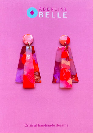 Gaia // Belle //Red PInk