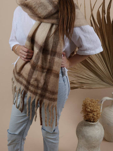 Fluffy Oversized Scarf - Alaska - Almond