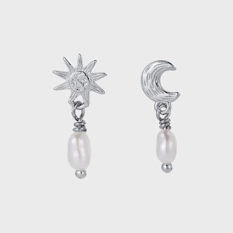 Luna Pearl Drop Earrings - Silver