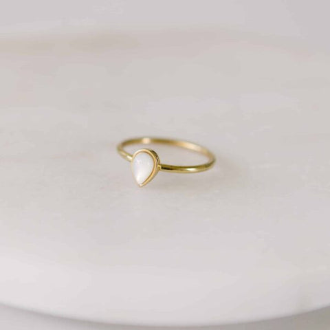Selene Ring in Gold
