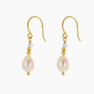 Naomi Hook Earrings - Pearl / Gold