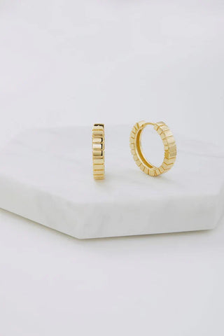 Willow Hoop - Gold