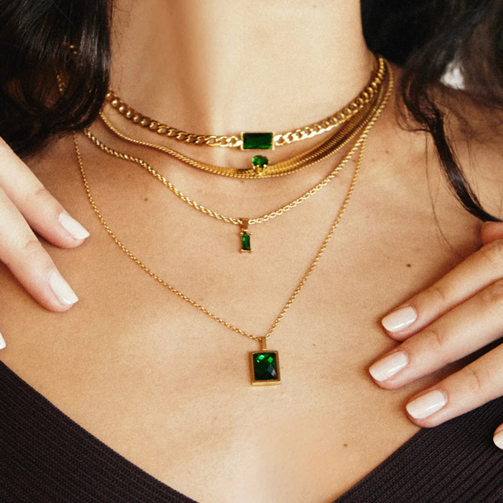 GIA GOLD NECKLACE - EMERALD